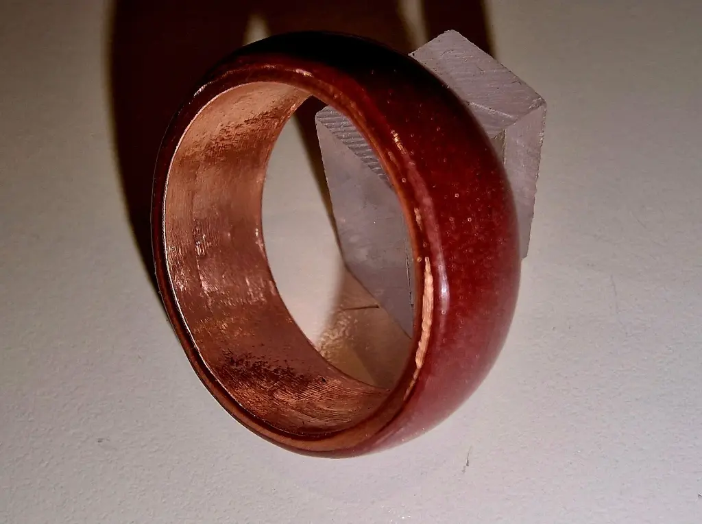 zaaez-bague-couleur-rouge-002.webp