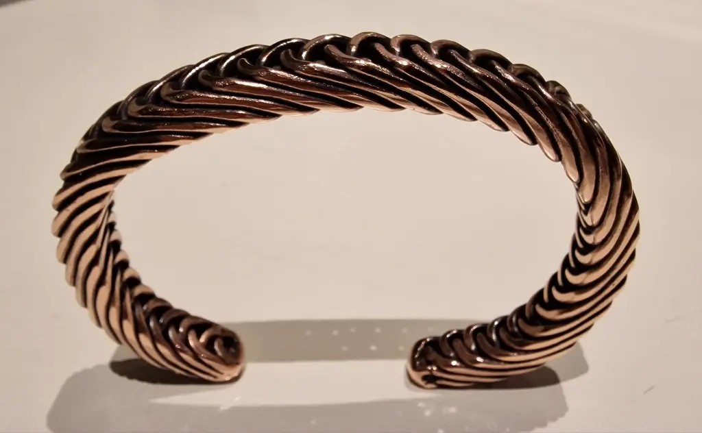 zaaez-bracelet-metal1-001.webp