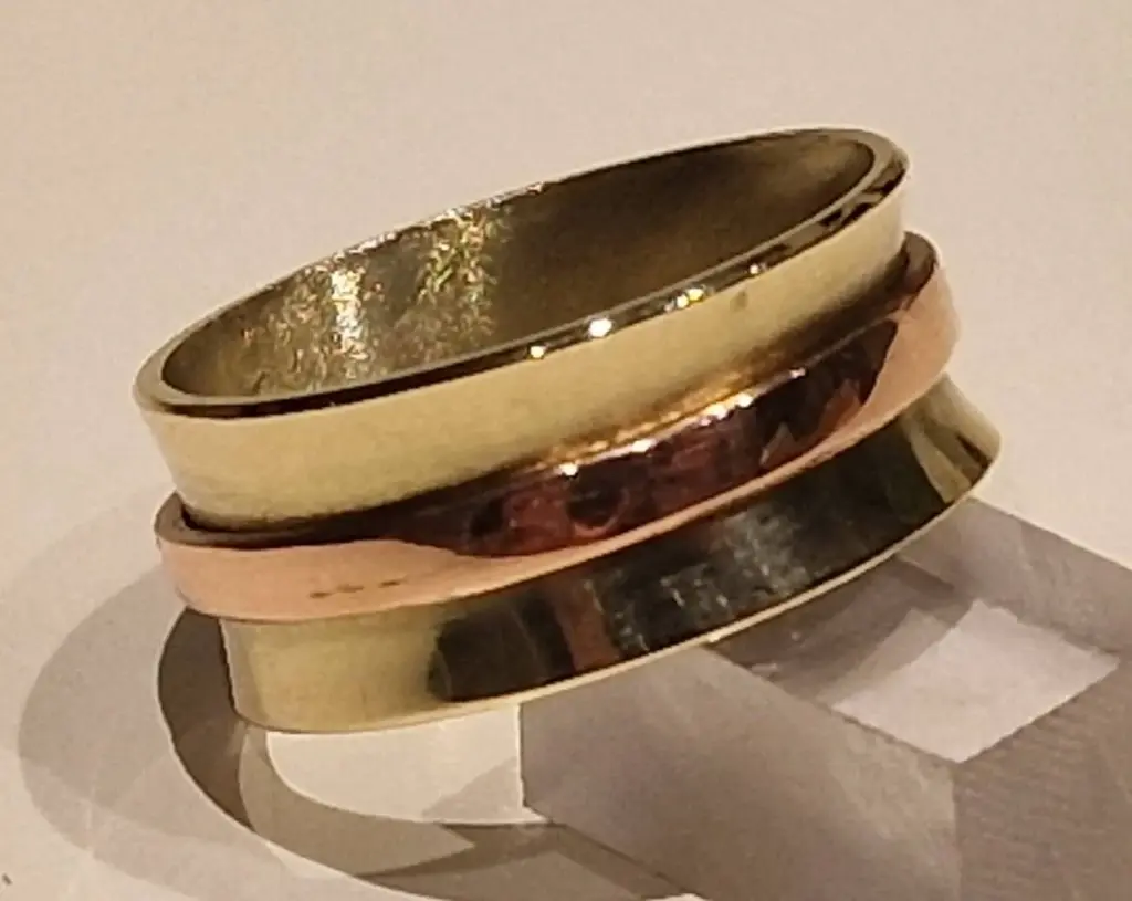 Bague bicolore cuivre/laiton avec anneau contrasté rapporté
