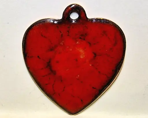 Pendentif cœur en cuivre émaillé – rouge feu